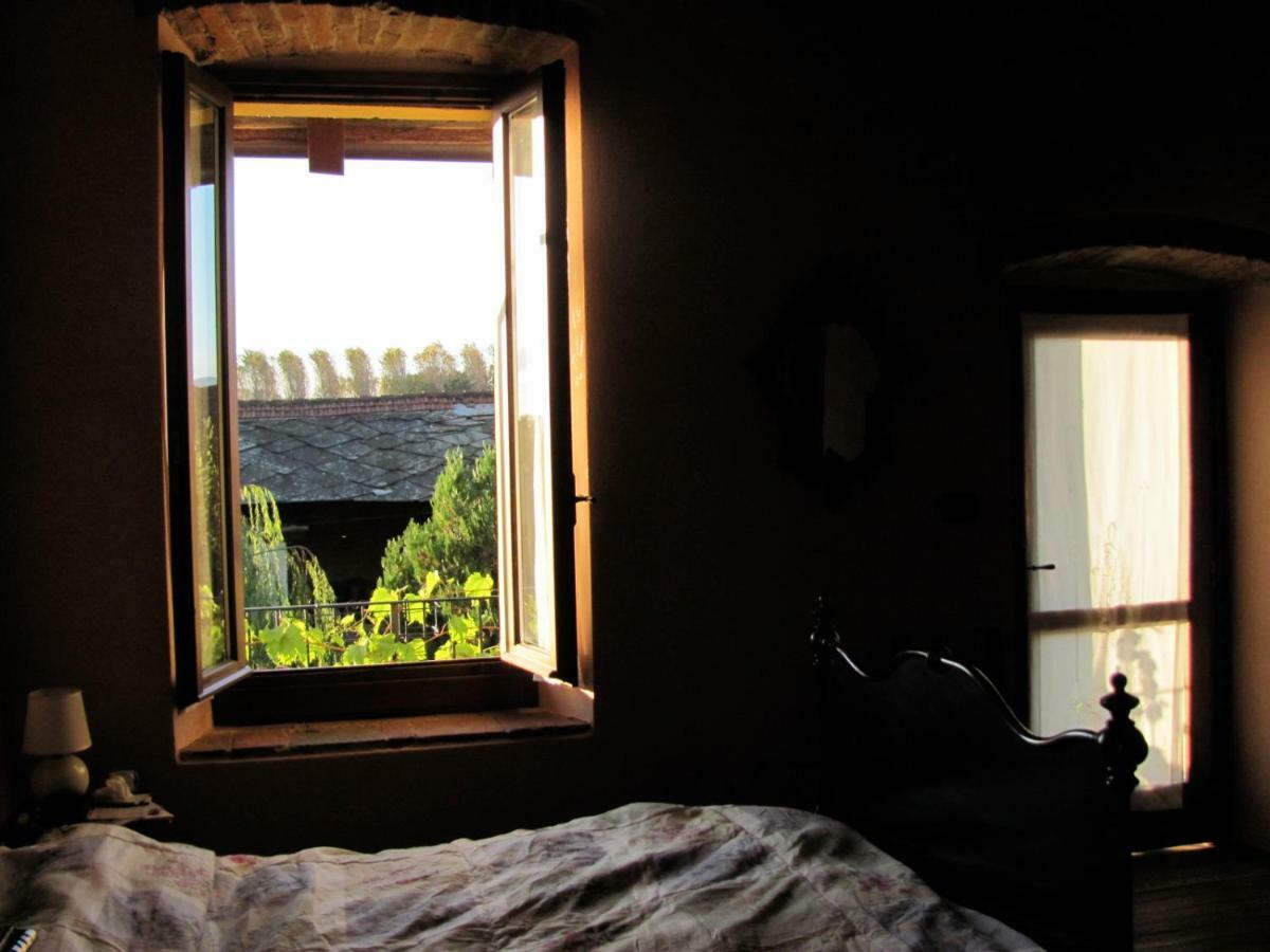 B&B Cascina Marie Bricherasio Екстериор снимка